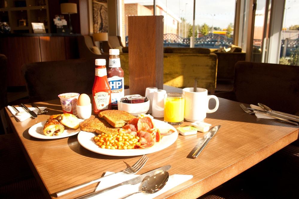 Best Western Pontypool Metro Hotel Eksteriør bilde