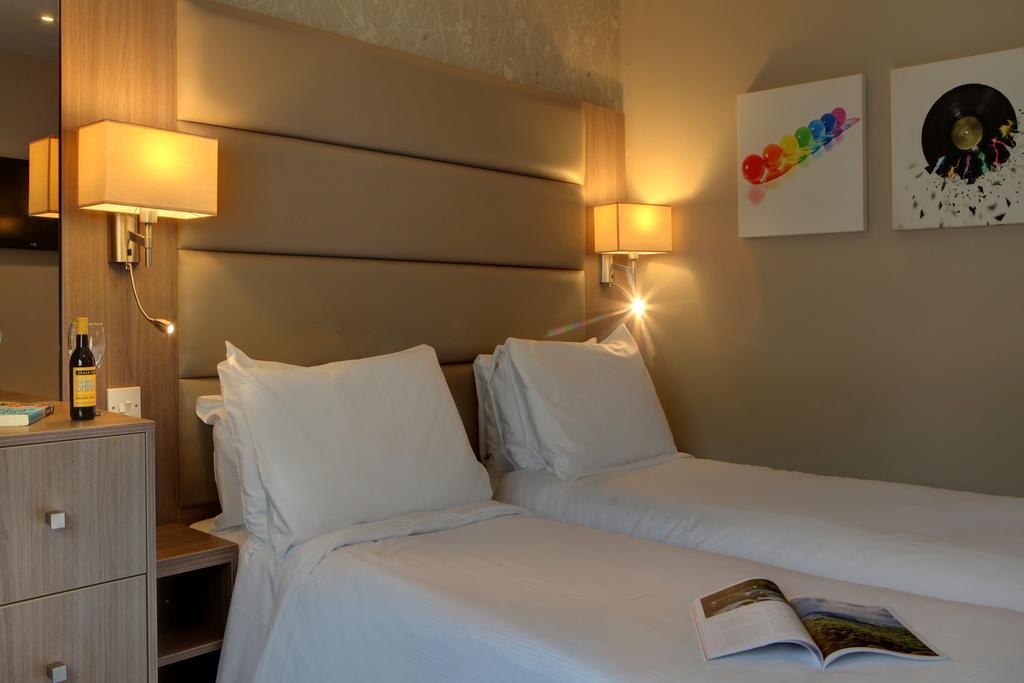 Best Western Pontypool Metro Hotel Eksteriør bilde
